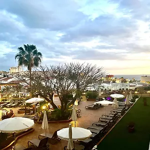https://santa-maria-124-costa-adeje-tenerife.adeje-hotels.com